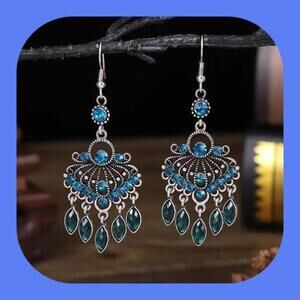 New Exquisite Bohemian Chandelier Peacock Drop Style Earrings - Teal Blue